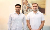 കോണ്‍ഗ്രസിന്റെ കൈപിടിക്കാന്‍ തൃണമൂല്‍:രാഹുലുമായി കൂടിക്കാഴ്ച നടത്തി അഭിഷേക് ബാനര്‍ജി