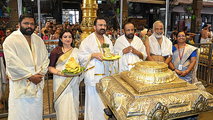 ഗുരുവായൂരപ്പന്  25 കിലോയോളം വരുന്ന  സ്വർണക്കിരീടം വഴിപാടായി സമർപ്പിച്ച് നന്തിലത്ത് ഗ്രൂപ്പ്