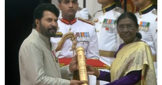 രാജ്യത്തിന്റെ ആദരം; പത്മഭൂഷൺ ബഹുമതി ഏറ്റുവാങ്ങി മലയാളത്തിന്റെ പ്രിയതാരം മമ്മൂട്ടി