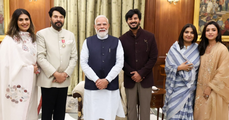 പത്മ പുരസ്‌കാര നിറവിൽ പ്രധാനമന്ത്രിക്കൊപ്പം മമ്മൂട്ടിയും കുടുംബവും; ചിത്രങ്ങൾ പങ്കുവെച്ച് നരേന്ദ്ര മോദി, സോഷ്യൽ മീഡിയയിൽ തരംഗം!