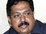 വിരമിച്ച ശേഷവും ഔദ്യോഗിക കാറിൽ യാത്ര; തച്ചങ്കരിക്ക് ഹൈക്കോടതിയുടെ നോട്ടീസ്