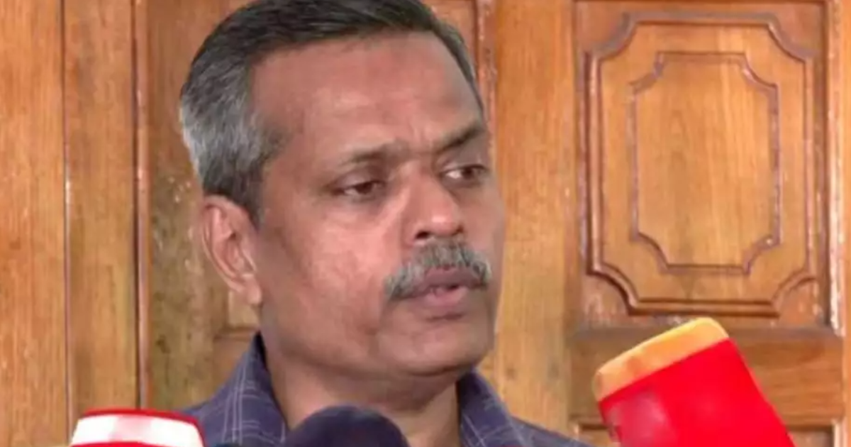 രോഗികൾ തറയിൽ കിടക്കുന്നത് ഒഴിവാക്കാനുള്ള തീരുമാനം ; സര്ക്കാര് നടപടിയെ അഭിനന്ദിച്ച് ഡോ. ഹാരിസ് ചിറക്കൽ