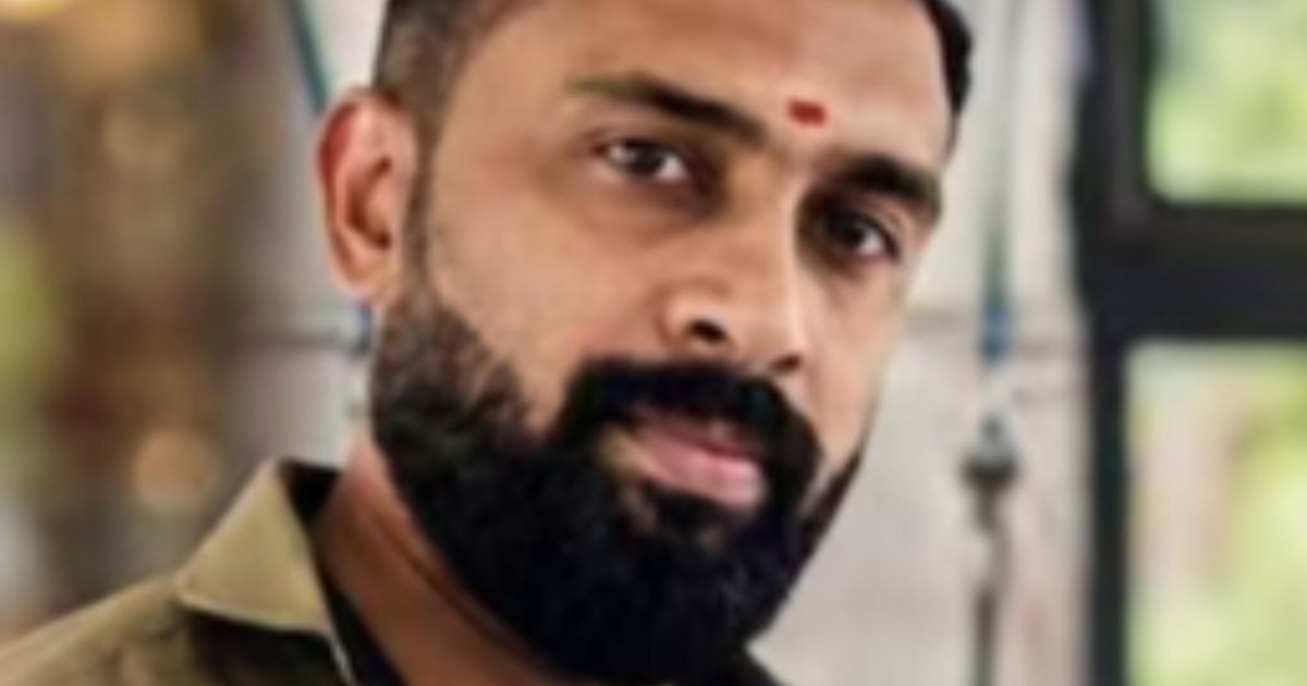കോടതി ഉത്തരവ് ഭാര്യയ്ക്ക് അനുകൂലമായി : മകനെ വിട്ടുകൊടുക്കേണ്ടി വന്നതിൽ മനംനൊന്ത് യുവാവ് ജീവനൊടുക്കി