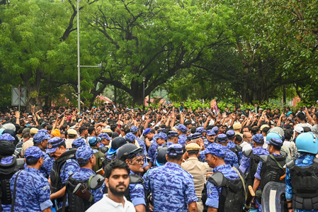 ധർമേന്ദ്ര പ്രധാന്റെ രാജിയ്ക്ക് പിന്നാലെ ജന്തർ മന്തർ ഒഴിപ്പിക്കാൻ നടപടിയുമായി പോലീസ്
