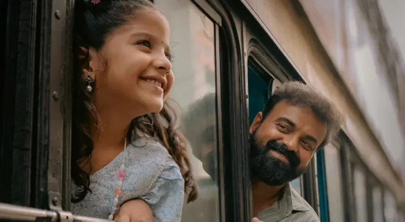 ചാക്കോച്ചനും മാർട്ടിൻ പ്രക്കാട്ടും ഒന്നിക്കുന്ന ‘ഹെയ്ൽ മേരി’യുടെ ഫസ്റ്റ് ലുക്ക് പുറത്ത്