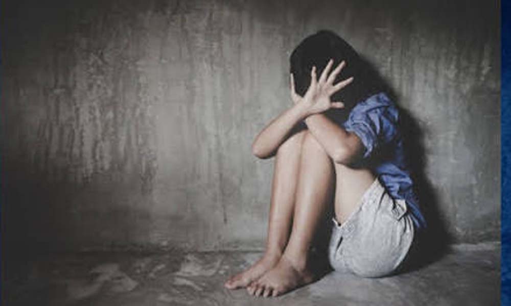  സ്‌കൂള്‍ കുട്ടികളെ തട്ടിക്കൊണ്ടുപോകാന്‍ ശ്രമം, കടയിലേക്ക് ഓടിക്കയറി കുട്ടികള്‍, രക്ഷപ്പെട്ടത് തലനാരിഴയ്ക്ക്