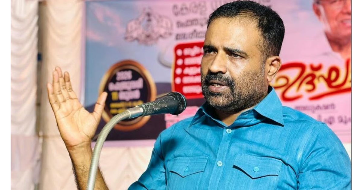 സീറ്റ് ബെൽറ്റ് ധരിക്കാതെ കാർ യാത്ര: ദൃശ്യങ്ങൾ പ്രചരിച്ചതോടെ ഖേദം പ്രകടിപ്പിച്ച് സി.ആർ. മഹേഷ് എം.എൽ.എ.