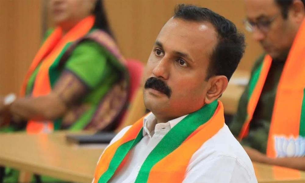  കോടതി വിധിയുടെ പശ്ചാത്തലത്തില്‍ മാണി സി. കാപ്പന്‍ രാജിവയ്ക്കണമെന്ന് ഷോണ്‍ ജോര്‍ജ്