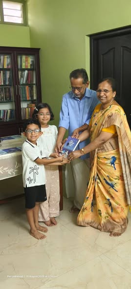 വീട്ടിലെ ലൈബ്രറിയിൽ  ഒരു പുസ്തക പ്രകാശനം : ഡോ. കുഞ്ഞമ്മ ജോർജ്ജ്