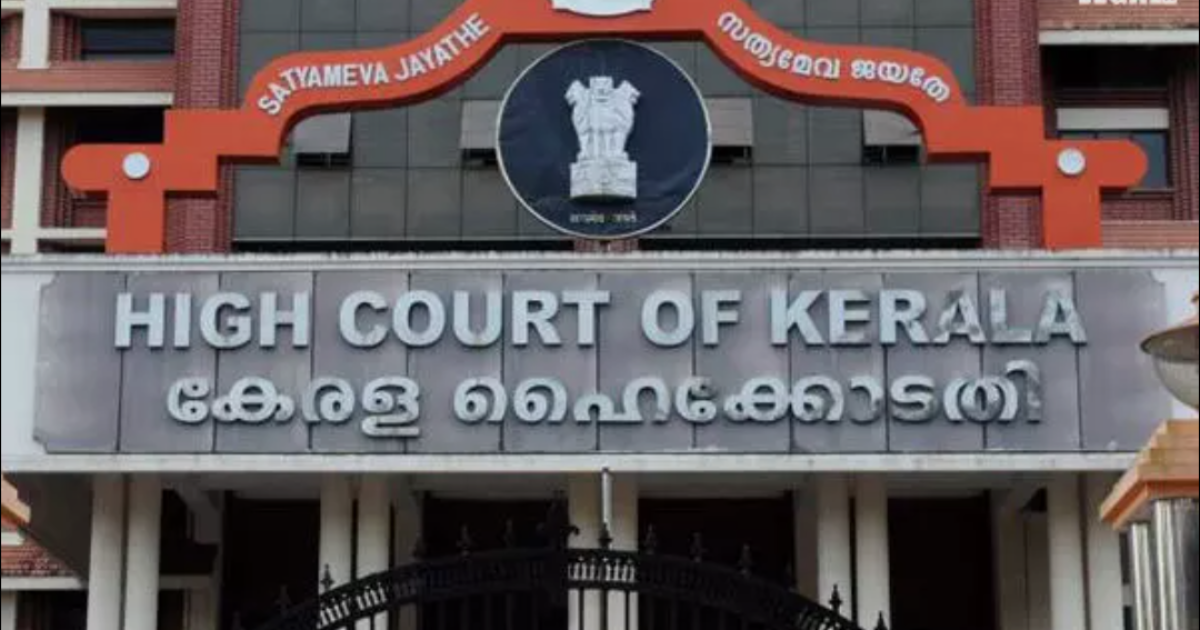 'ബസ് ഡ്രൈവർമാർ റോഡിലെ തമ്പുരാക്കന്മാരല്ല'; അപകടപ്പാച്ചിലിനെതിരെ ഹൈക്കോടതി, കൊച്ചി പൊലീസ് കമ്മീഷണറോട് റിപ്പോർട്ട് തേടി