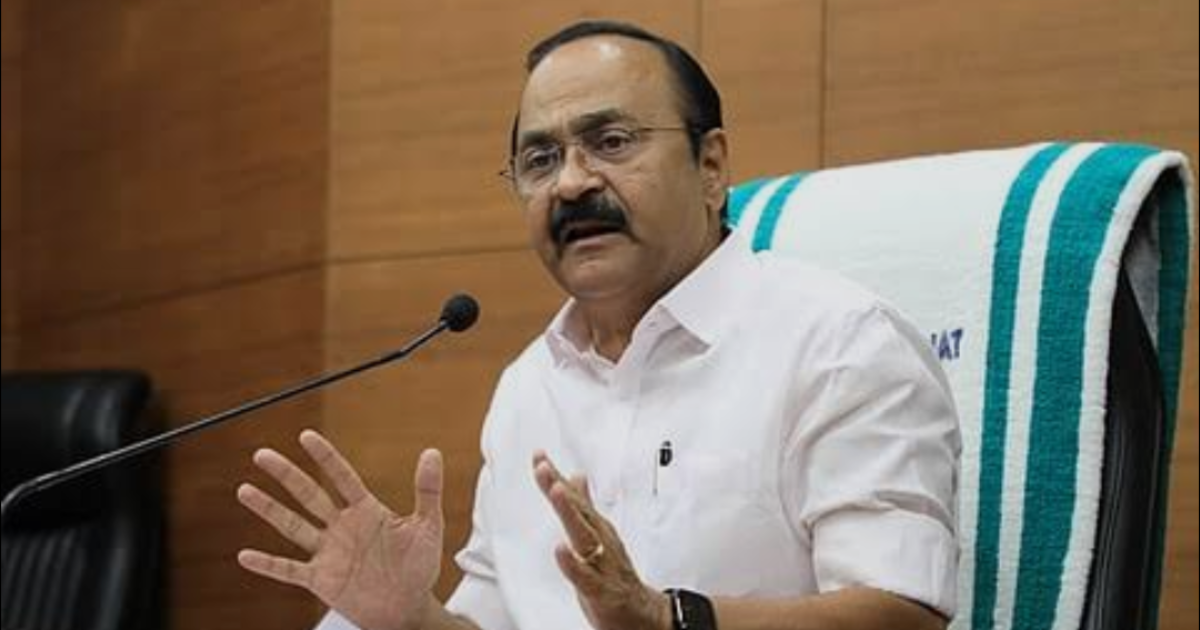 മെസ്സി തട്ടിപ്പ് കേസ്: റിപ്പോർട്ടർ ടിവിയിലെ റെയ്ഡ് നിയമപരം; പിണറായി ധാർമ്മികരോഷം കൊള്ളേണ്ടെന്ന് മുഖ്യമന്ത്രി വി.ഡി. സതീശൻ