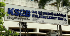സംസ്ഥാനത്ത് പവർകട്ട് ഭീഷണി തുടരുന്നു; ന്യൂക്ലിയർ പവർ കോർപ്പറേഷനുമായി നിർണായക ചർച്ച നാളെ, കെഎസ്ഇബി ചെയർമാൻ മുംബൈയിലേക്ക്