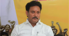 100 കോടിയുടെ കോഴക്കേസ്: മുൻ മന്ത്രി അൻപിൽ മഹേഷിന്റെ വസതികളിൽ ക്രൈംബ്രാഞ്ച് റെയ്ഡ്; രാഷ്ട്രീയ പകപോക്കലെന്ന് സ്റ്റാലിൻ