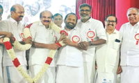 ഉണ്ണിയാടന്റെ സ്വീകരണവേദിയില്‍ നിറഞ്ഞ് കോണ്‍ഗ്രസ് നേതാക്കള്‍; കരുതലോടെ നീങ്ങാന്‍ പി.ജെ. ജോസഫ്