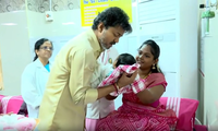 നവജാത ശിശുക്കൾക്ക് സ്വർണമോതിരം; പദ്ധതി ഉദ്ഘാടനം ചെയ്ത് വിജയ്
