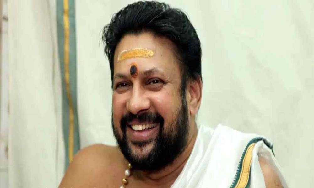 ശബരിമല, മാളികപ്പുറം മേല്ശാന്തിമാരുടെ അഭിമുഖത്തിനുള്ള സമിതി: കണ്ഠരര് രാജീവരെ ഒഴിവാക്കി ദേവസ്വം ബോര്ഡ്