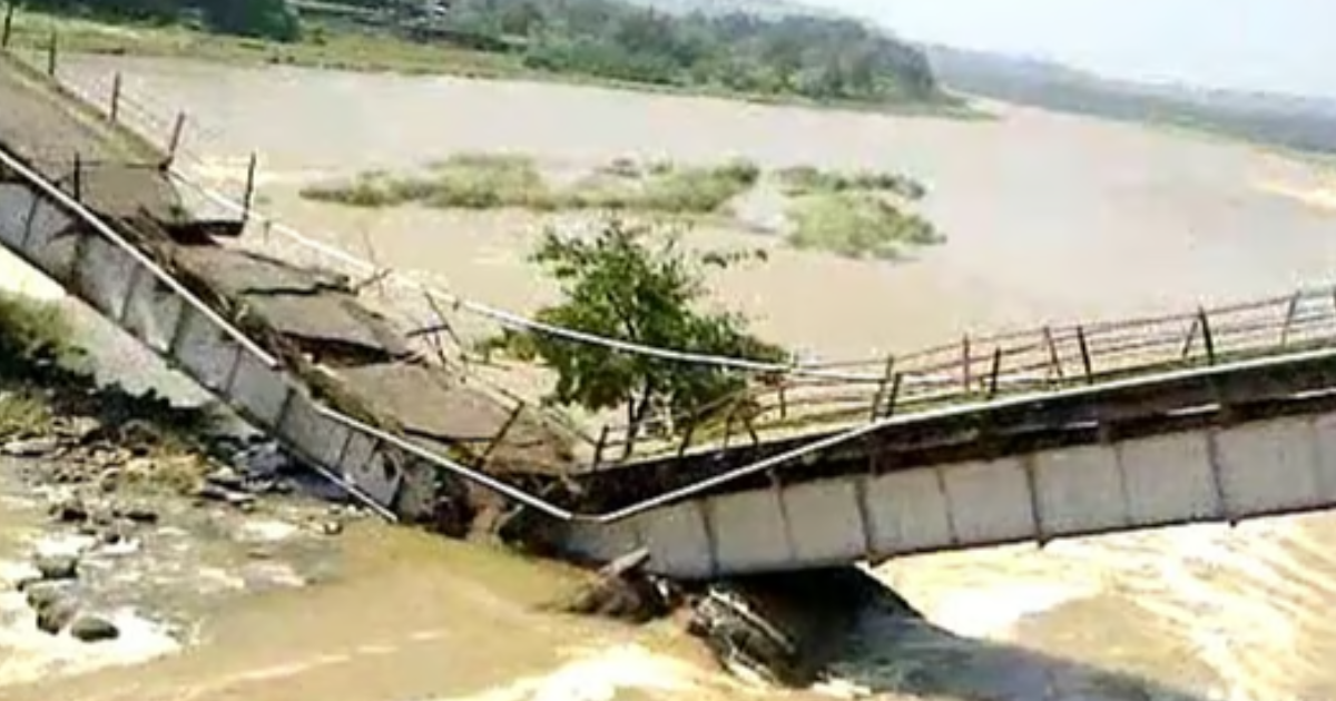 125 വർഷം പഴക്കമുള്ള പഴയ കൊച്ചിൻ പാലത്തിൽ കണ്ണാടിപ്പാലം വരുന്നു