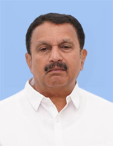 ആരോഗ്യവകുപ്പ് പ്രിൻസിപ്പൽ സെക്രട്ടറിയെ മാറ്റണം; മുഖ്യമന്ത്രിക്ക് പരാതി നൽകി കെ മുരളീധരൻ