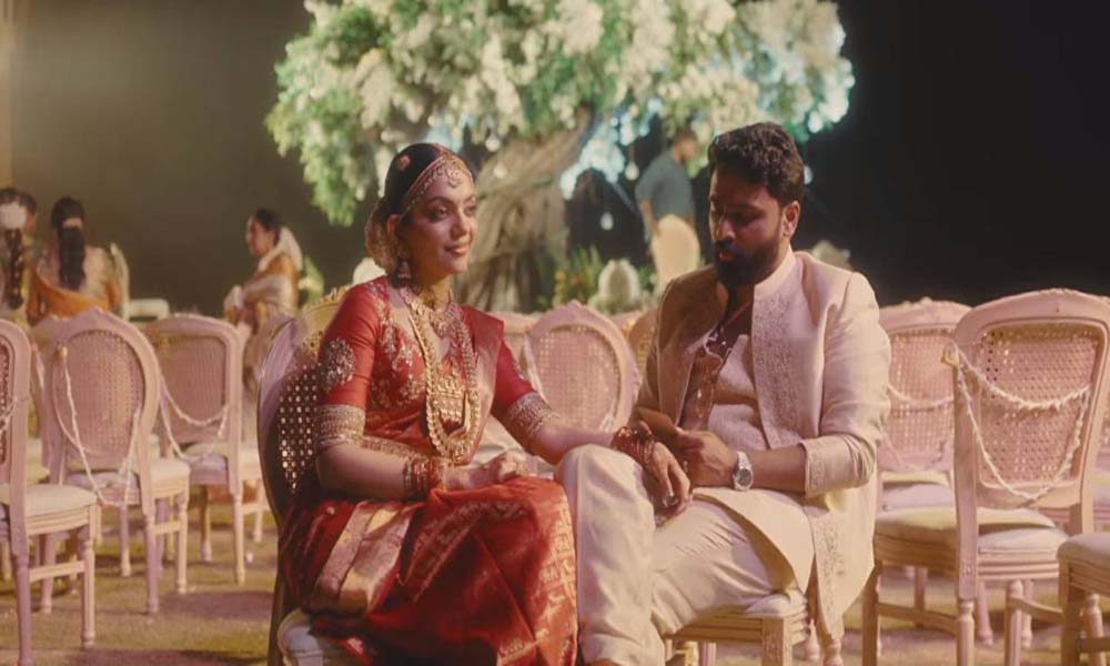 വിവാഹം കഴിഞ്ഞ് ഒരു മാസം; അഹാന കൃഷ്ണയുടെ 'കോര് മെമ്മറി' വീഡിയോ പങ്കുവച്ച് താരം