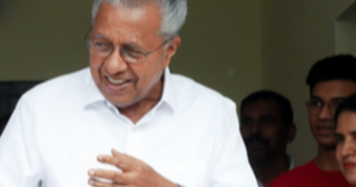 പിണറായിക്ക് ആശ്വാസം; മാസപ്പടി കേസില് സിംഗിള് ബെഞ്ച് വിധിക്ക് ഒരു മാസത്തേക്ക് സ്റ്റേ, എഫ്ഐആറില് തുടര് നടപടികള് പാടില്ലെന്നും ഡിവിഷന് ബെഞ്ച്