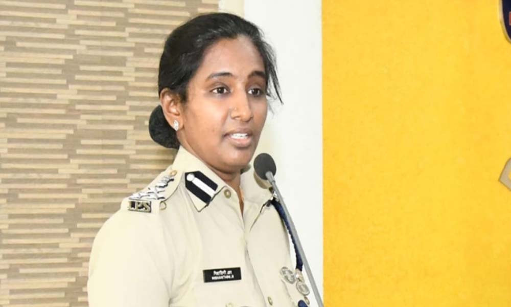  കൊച്ചി സിറ്റി പൊലിസിന്റെ ആദ്യ വനിതാ കമ്മീഷണര്‍; ആര്‍. നിശാന്തിനി ചുമതലയേറ്റു