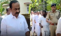  ചേരാനല്ലൂര്‍ അപകടം: ജയബാലകൃഷ്ണന്റെ കുടുംബത്തെ ആശ്വസിപ്പിച്ച് മുഖ്യമന്ത്രി