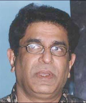സിനിമാ നടന്‍ ക്യാപ്‌റ്റന്‍ രാജുവിന്‌ ന്യൂയോര്‍ക്കില്‍ സ്വീകരണം