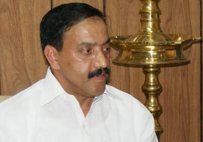 മഗദലനയുടെ ഉയിര്‍പ്പും കാത്ത് (കവിത: ജോര്‍ജ് നടവയല്‍ )