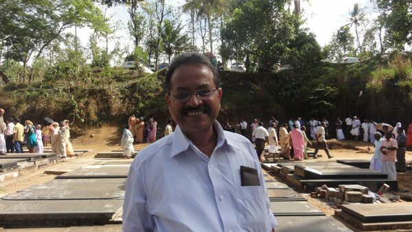 കുടിയേറ്റത്തിന്റെ ഹൃദയതുടിപ്പുകള്‍ പേറുന്ന വാഴത്തോപ്പ്‌ സെന്റ്‌ ജോര്‍ജ്‌ പള്ളി (ടോം ജോസ്‌ തടിയംപാട്‌, യു.കെ)