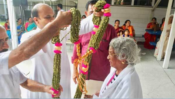 താമ്പ സേക്രഡ് ഹാര്‍ട്ട് ദേവാലയത്തില്‍ ഏലക്ക മാല ലേലം നടത്തപ്പെട്ടു