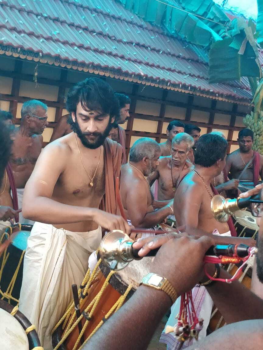ധ്രുവനക്ഷത്രം: മീട്ടു റഹ്മത്ത് കലാം 