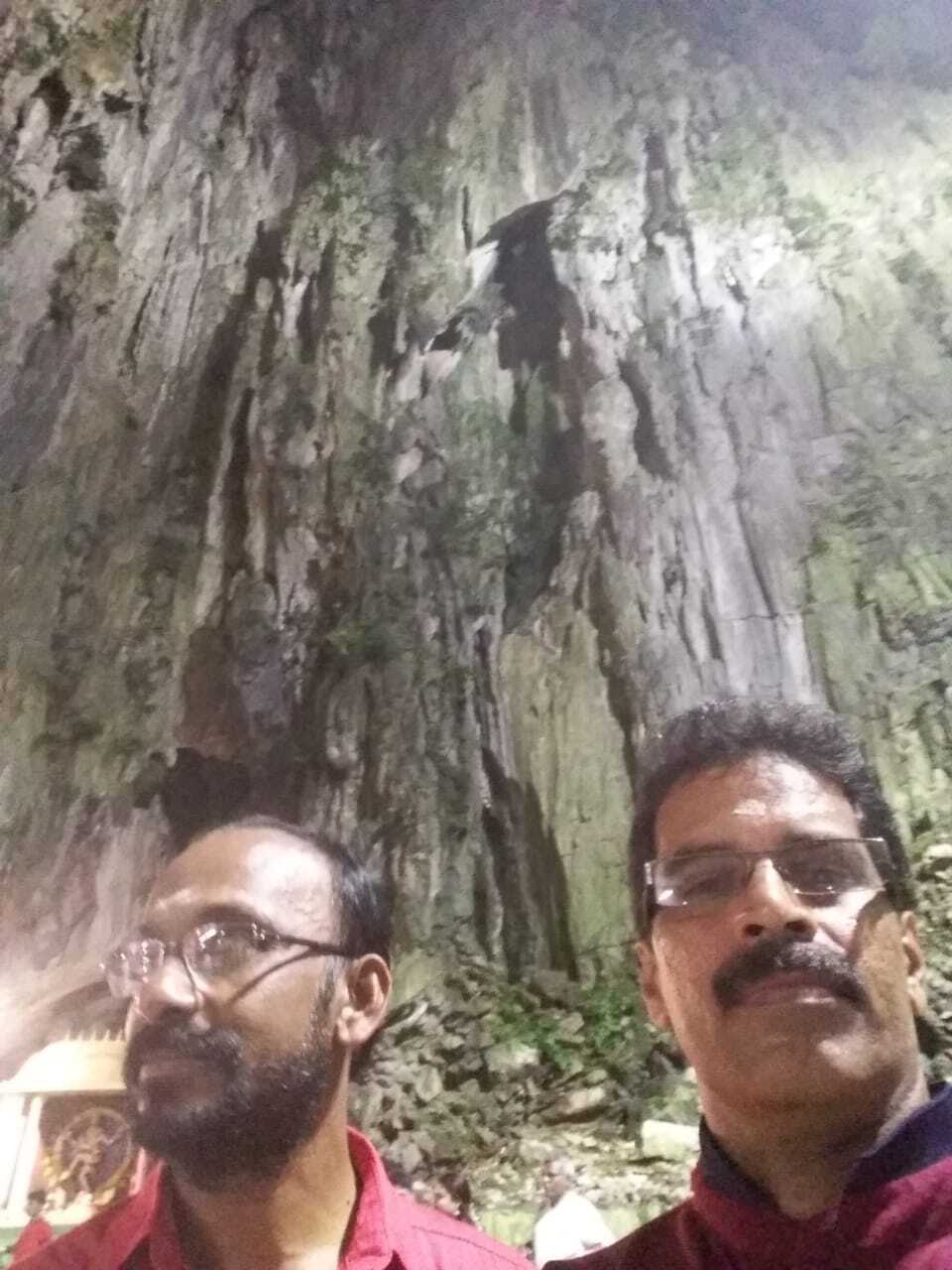 അനുഭവങ്ങളും സിനിമ പോലെ  (മീട്ടു റഹ്മത്ത് കലാം )