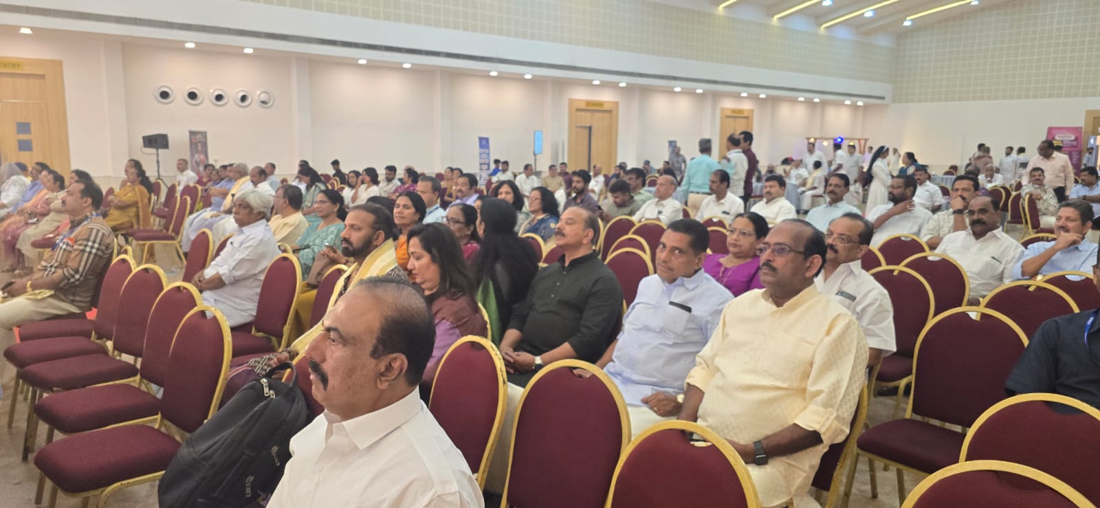 വികസനത്തില്‍ പങ്കാളികളാവുക; ഫോമാ കേരളാ കണ്‍വന്‍ഷനില്‍ കേന്ദ്രമന്ത്രി ജോര്‍ജ് കുര്യന്‍