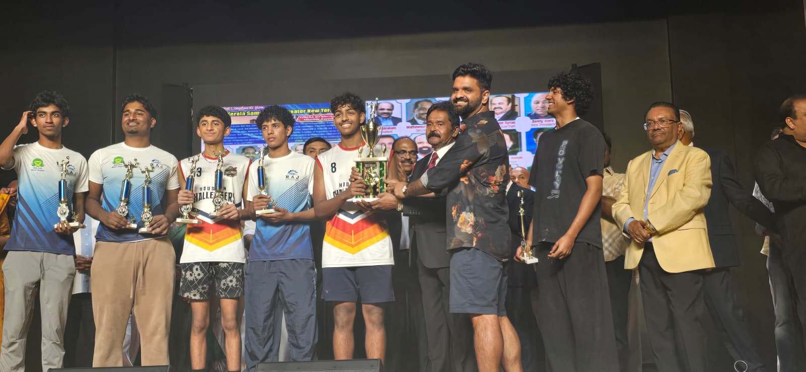 എൻ.കെ. ലൂക്കോസ്  വോളി ടൂർണമെന്റ് സമ്മാനദാനം: കൂടുതൽ ചിത്രങ്ങൾ