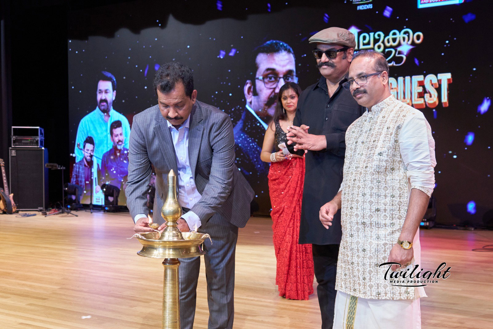 കിലുക്കം ഷോയിൽ ലാലേട്ടന്റെ സാന്നിധ്യം കലാവിരുന്നായി; കൂടുതൽ ചിത്രങ്ങൾ 