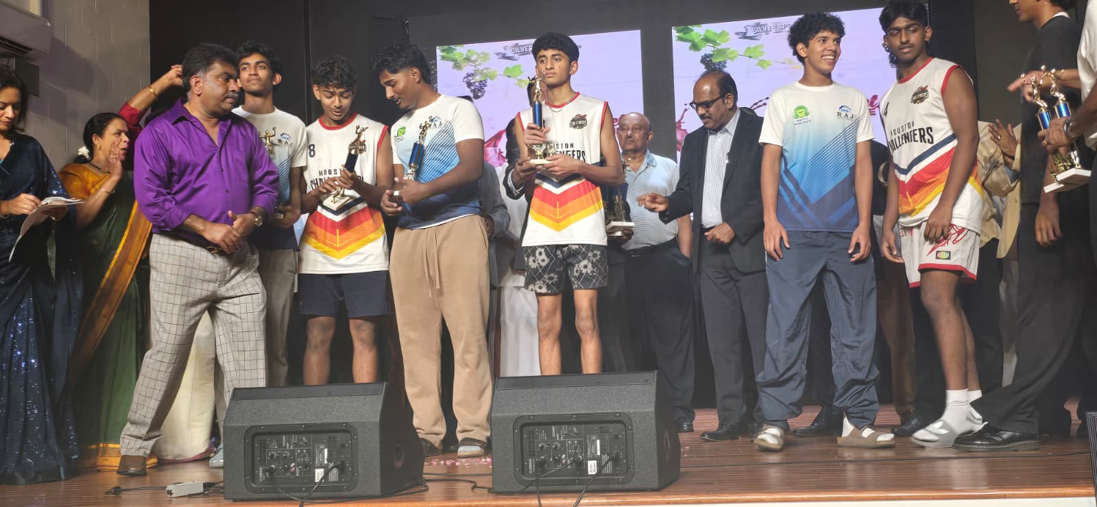 എൻ.കെ. ലൂക്കോസ്  വോളി ടൂർണമെന്റ് സമ്മാനദാനം: കൂടുതൽ ചിത്രങ്ങൾ