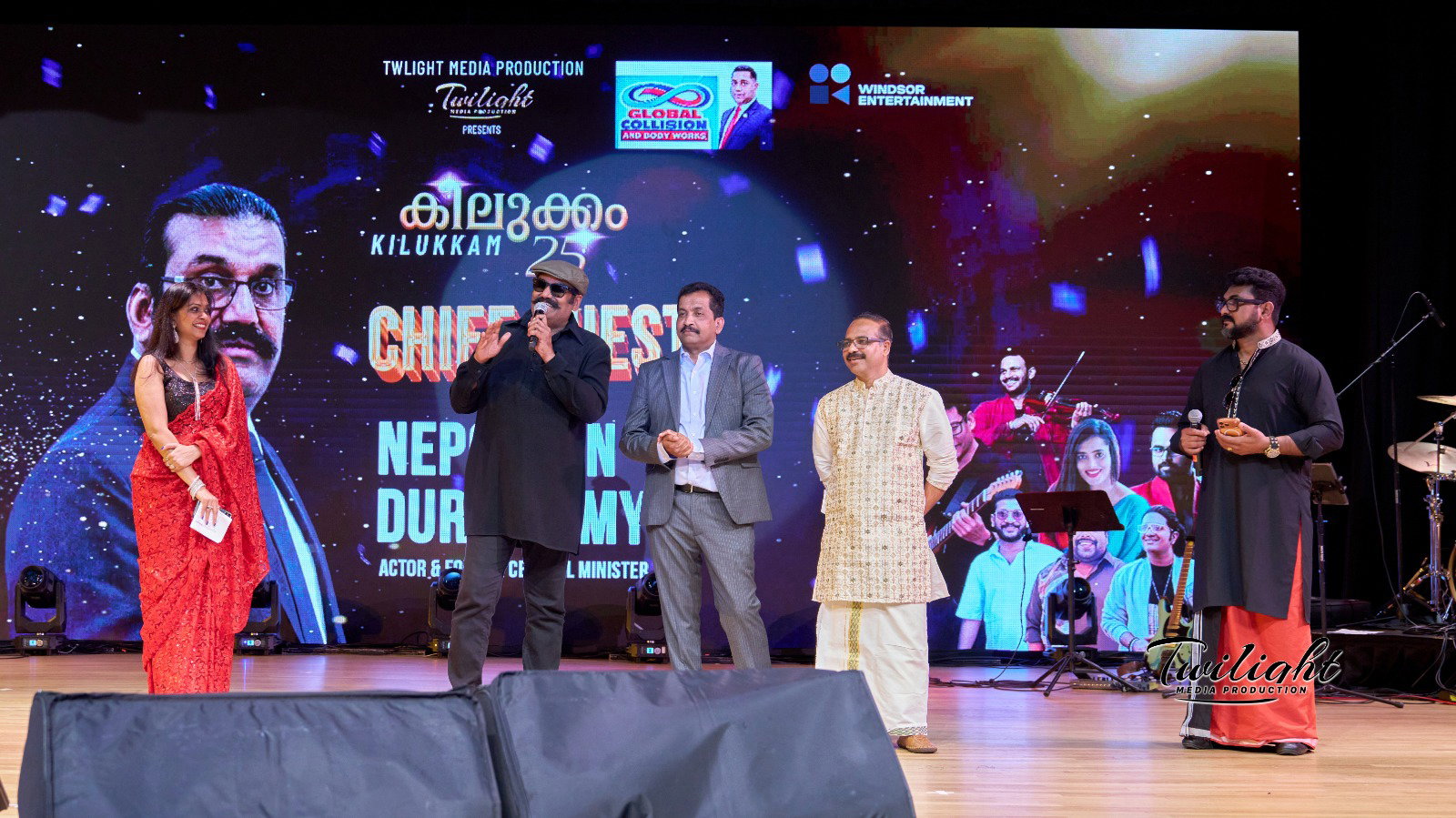 കിലുക്കം ഷോയിൽ ലാലേട്ടന്റെ സാന്നിധ്യം കലാവിരുന്നായി; കൂടുതൽ ചിത്രങ്ങൾ 