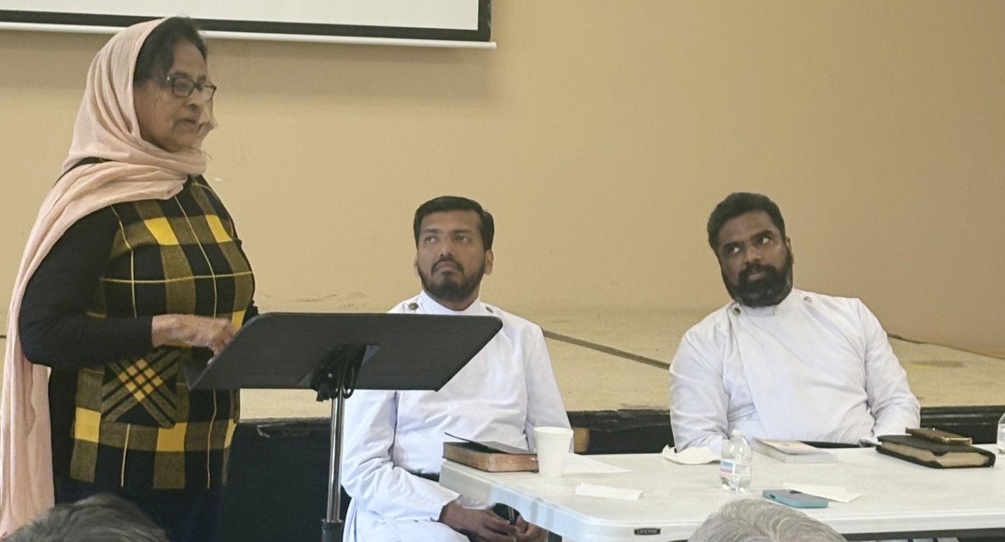 രാജീവ് സുകു അച്ചന് സ്നേഹോഷ്മളമായ യാത്ര അയപ്പ് നൽകി