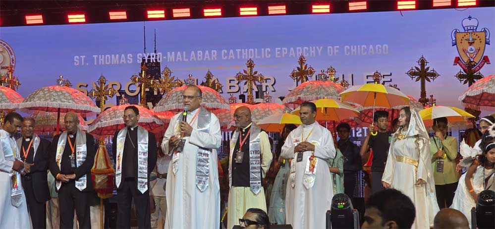 ഷിക്കാഗോയിൽ മാരിവില്ലിറങ്ങി; ഘോഷയാത്ര  അപൂർവ മനോഹരമായി