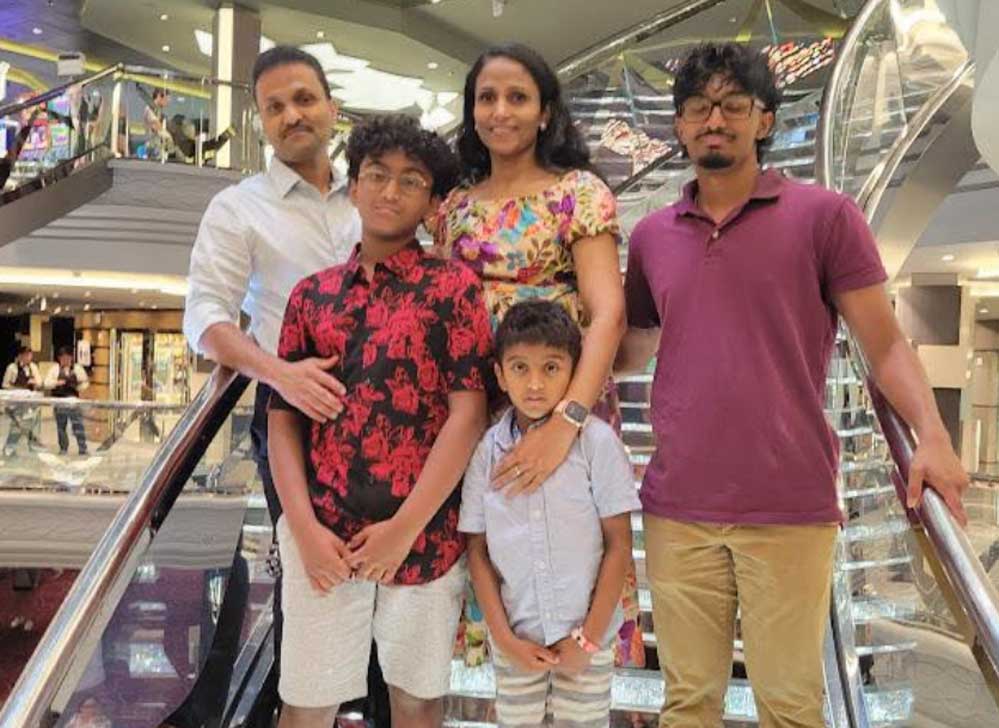 മലയാളി ബാലൻ മൈക്കിൾ മാത്യു വാൾട്ട് വിറ്റ്മാൻ കവിതാ മത്സരത്തിൽ ഒന്നാം സ്ഥാനത്ത്