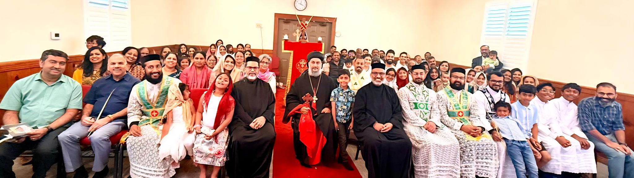 സാക്രമെന്റോ സെന്റ് ബേസില്‍ ദേവാലയത്തില്‍ നടന്ന ഹോശാന പെരുന്നാളിന് യല്‍ദോ മോര്‍ തീത്തോസ് തിരുമേനി മുഖ്യകാര്‍മ്മികത്വം വഹിച്ചു.