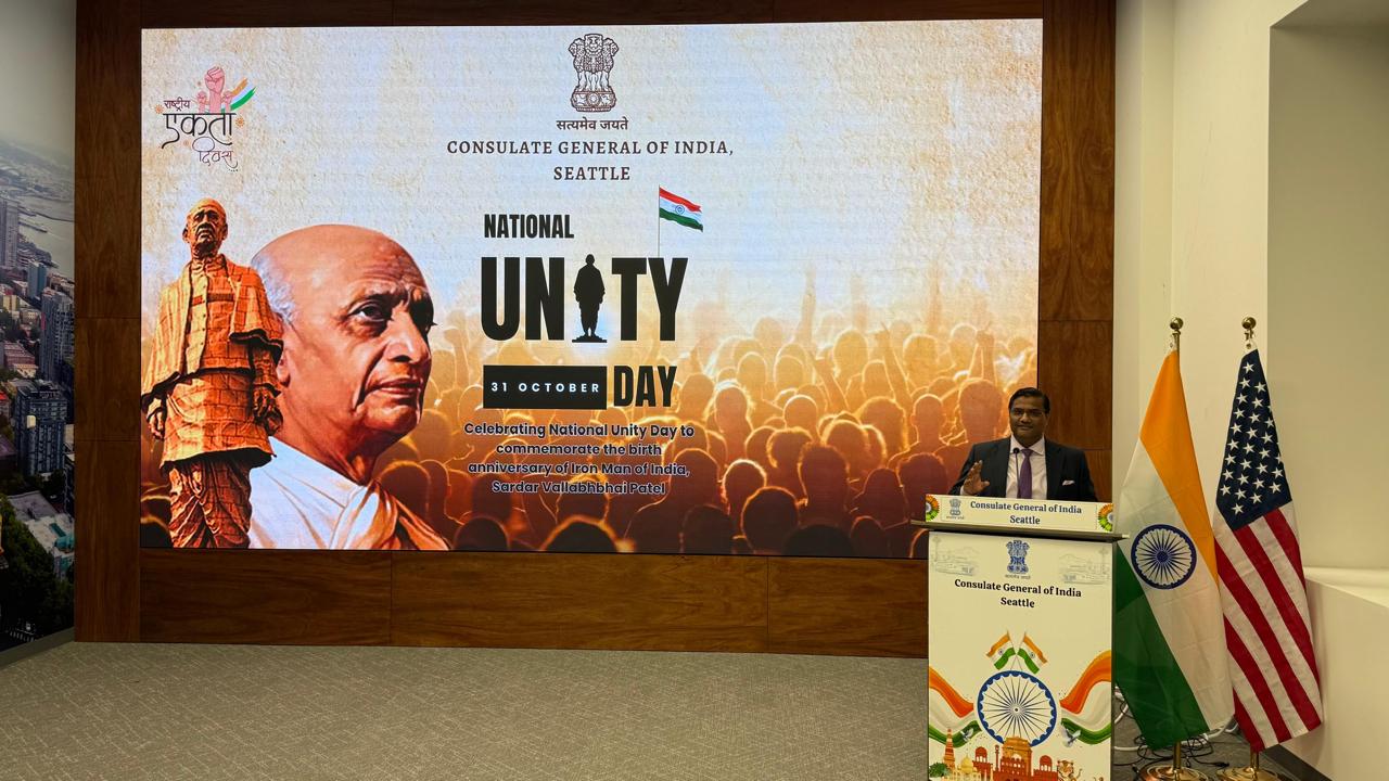 സിയാറ്റിൽ കോൺസലെറ്റിൽ പട്ടേലിന്റെ ചുമർ ദൃശ്യം അനാവരണം ചെയ്തു (പിപിഎം)