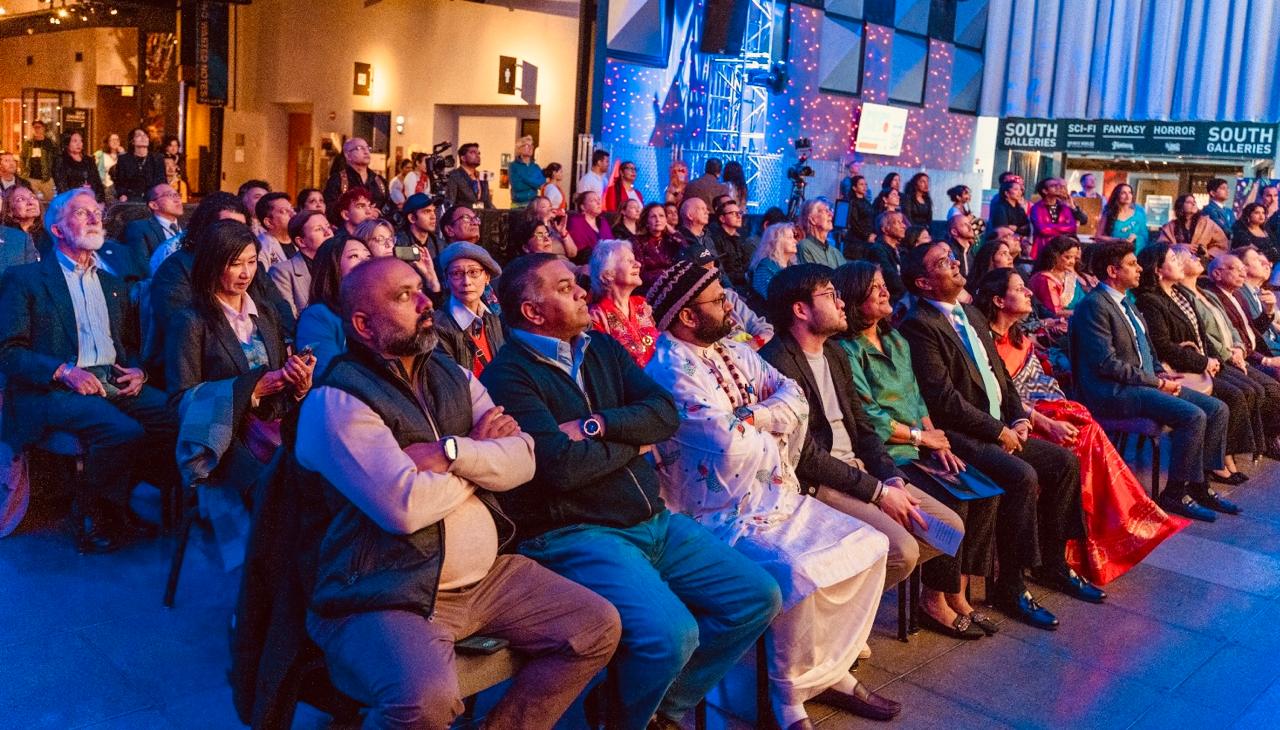 കോൺസലേറ്റ് ജനറൽ മുൻകൈയെടുത്തു സിയാറ്റിലിൽ ഇന്ത്യൻ ചലച്ചിത്രോത്സവം നടത്തി (പിപിഎം)