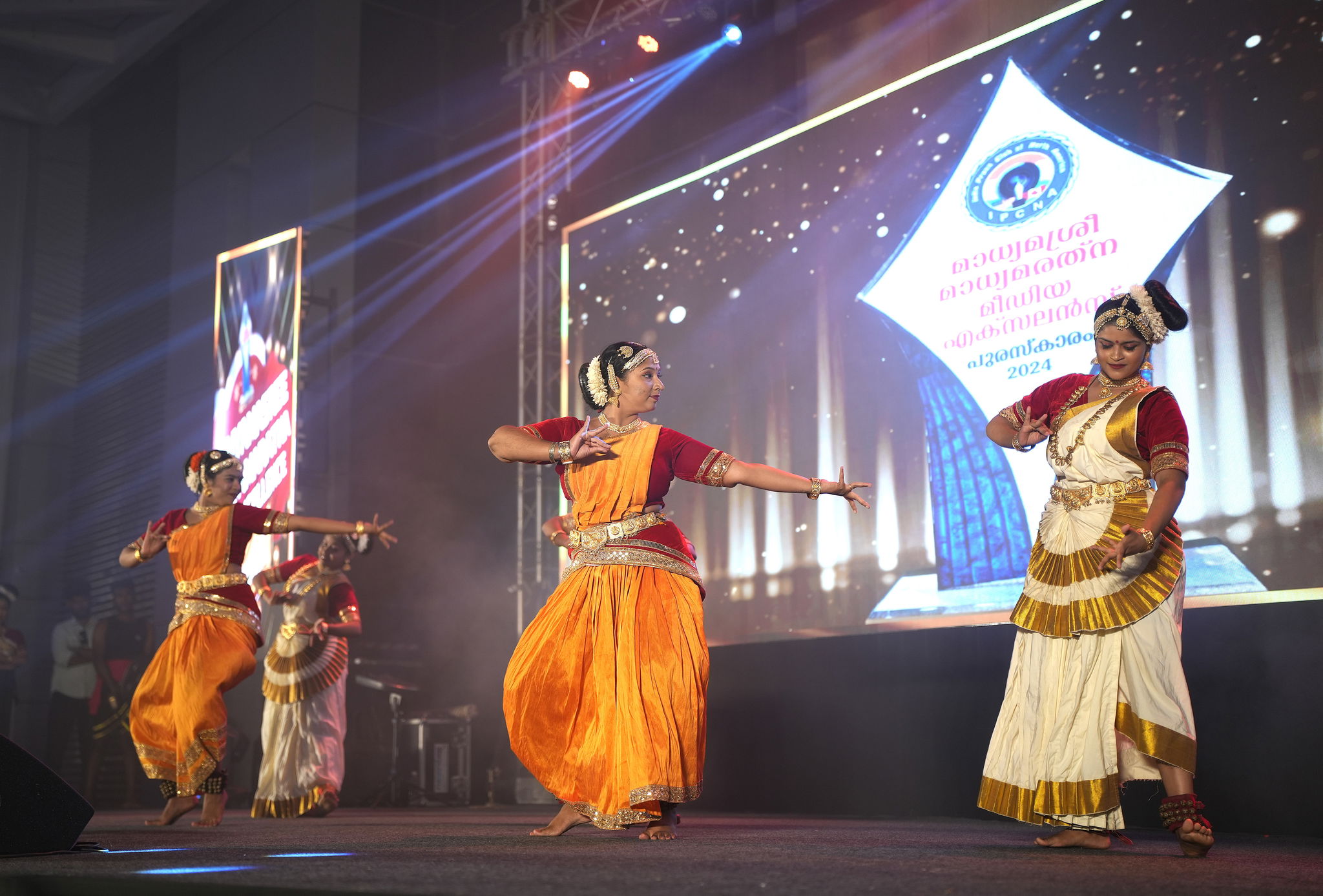 ഇന്ത്യ പ്രസ് ക്ലബ് ഓഫ് നോര്‍ത്ത് അമേരിക്ക പ്രൗഢ ഗംഭീരമായ ചടങ്ങില്‍ മാധ്യമ പുരസ്‌കാരങ്ങള്‍  വിതരണം ചെയ്തു.