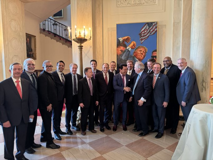 യേശുക്രിസ്തുവിന്റെ മരണത്തെയും പുനരുത്ഥാനത്തെയും ആദരിക്കുന്നതായി ഭരണകൂടം