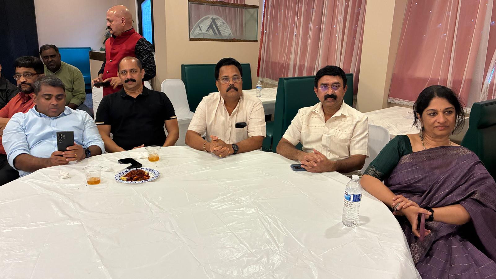 ടീം വോയ്‌സ് ഓഫ് ഫോമായ്ക്ക് ഹൂസ്റ്റണിലെ സതേണ്‍ റീജിയന് കീഴിലുള്ള മൂന്ന് സംഘടനകളുടെ സ്വീകരണം