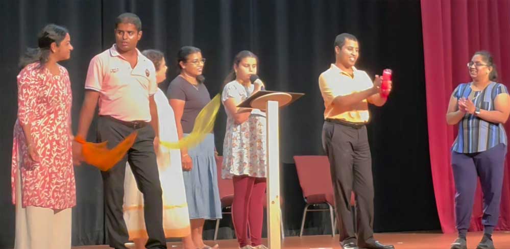 ഇമ്മാനുവേൽ 'കൊയ്ത്തുത്സവം 2026' പ്രൗഢഗംഭീരമായി; റാഫിൾ നറുക്കെടുപ്പിൽ ടൊയോട്ട ഇഫാൻ എസ്‌ യു വി  ഡോ.ജെഫ്രി ഈപ്പന്‍ നേടി
