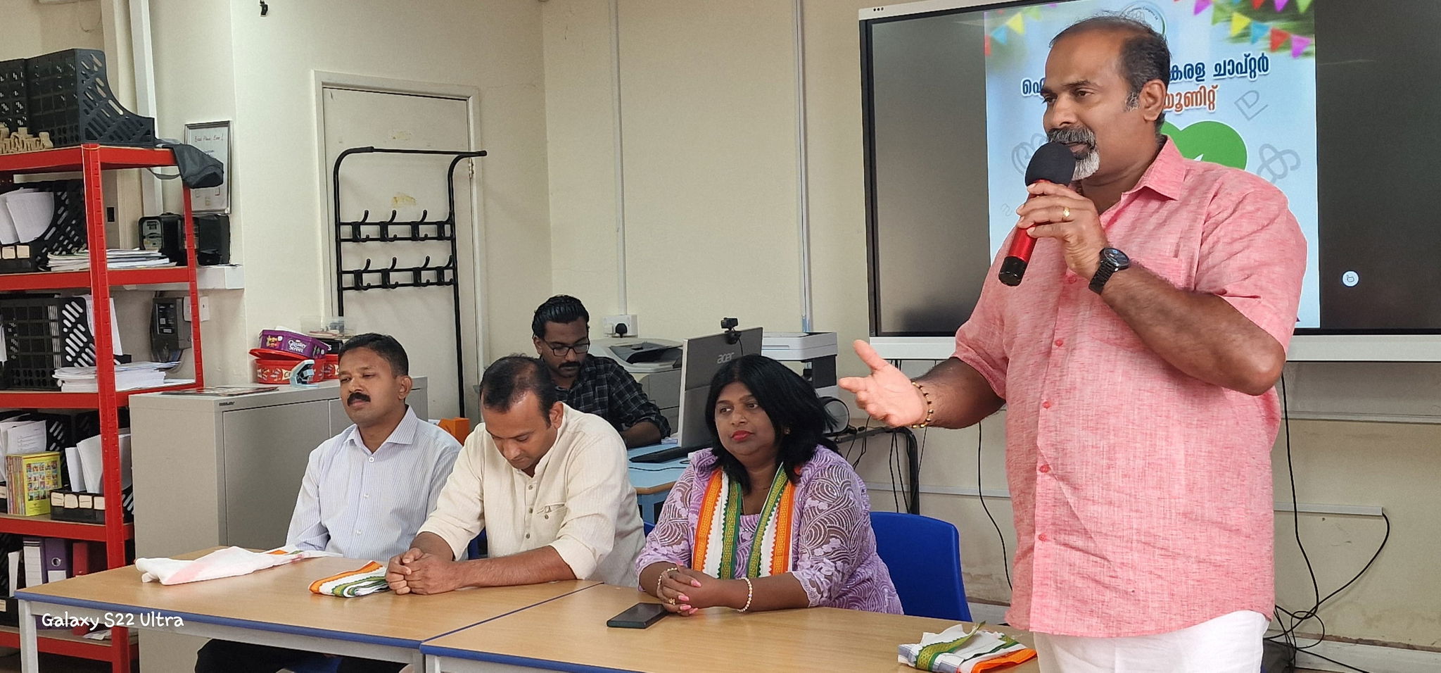 'മധുരം മലയാളം': യു കെയിൽ നവ തരംഗം സൃഷ്ടിച്ച് ഐ ഓ സി (യു കെ)യുടെ മലയാള പഠന ക്ലാസുകൾ; 12 ദിന ക്ലാസുകൾ പ്രചോദനമായത് ഇരുപത്തഞ്ചോളാം വിദ്യാർത്ഥികൾക്ക്