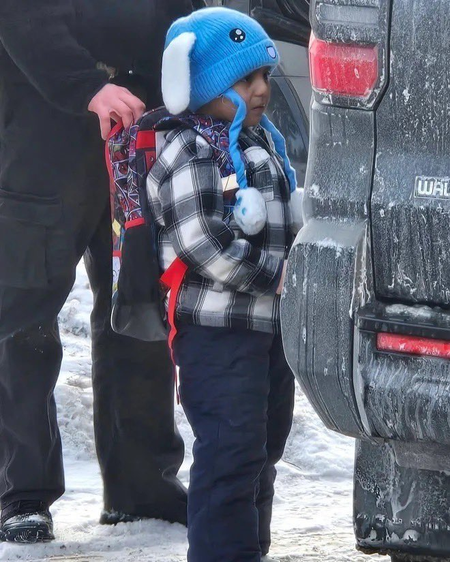 മിനസോട്ടയിൽ കടകൾ അടച്ചു, കൊടും തണുപ്പിലും തെരുവുകളിൽ പ്രതിഷേധം നിറഞ്ഞു (പിപിഎം)