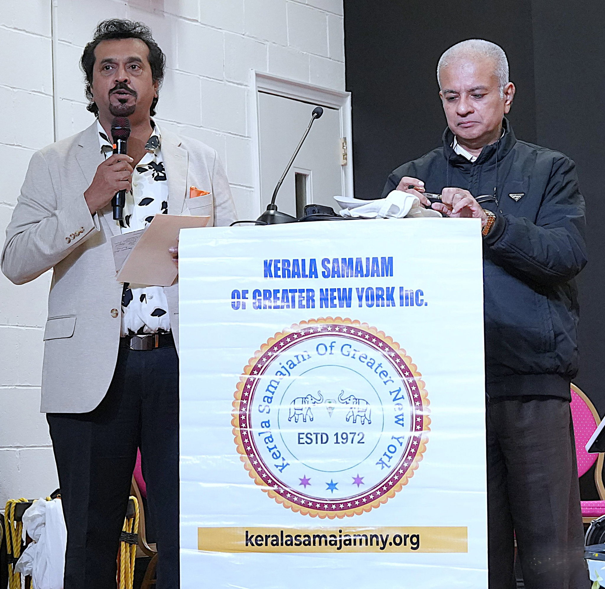 ന്യൂയോര്‍ക്ക് കേരളാ സമാജം പ്രവര്‍ത്തനോദ്ഘാടനം ഡോ.രാജു നാരായണ സ്വാമി ഐ.എ.എസ്. നിര്‍വഹിച്ചു.
